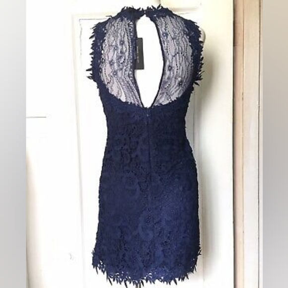 New with tags Romeo + Juliet Couture Navy Sleeveless Lace Dress Size sma… - Picture 10 of 11